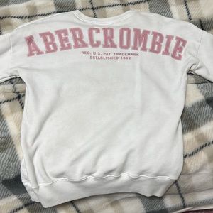 Abercrombie crewneck size 11/12 in girls